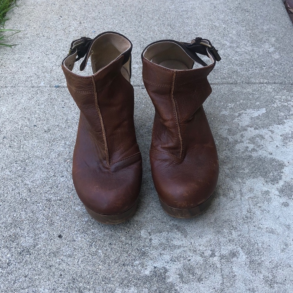 FP Amber Orchard Clog